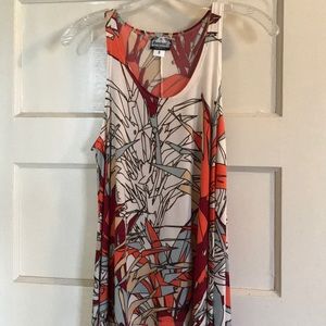 Manuhealii tank small